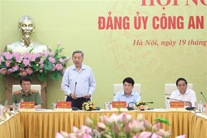 Party chief stresses public security force's role in new revolutionary phase