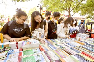 Digital book ecosystem brings invaluable opportunity not to be missed