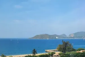 Tourism pushes for 'green passport' to boost global integration