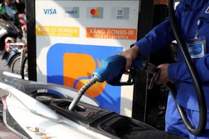 Petrol prices edge up in September 18 adjustment