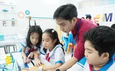 Vietnam accelerates AI development through policies and strategic investments