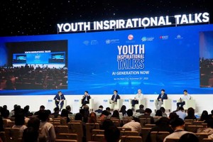 Enterprises recruiting talent to work alongside AI