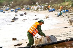 Typhoon Koto causes damage in South Central region before making landfall