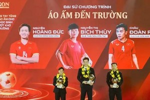 Hoang Duc, Bich Thuy, and Doan Phat win Vietnam Golden Ball Awards 2025