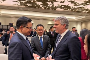 Vietnam, US step up dialogue to facilitate trade ties