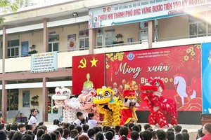 Ho Chi Minh City welcomes 2.6 million students back after Tet