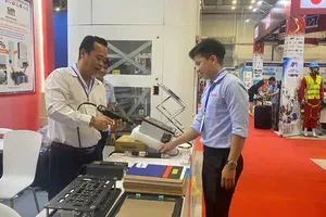 Ho Chi Minh City's industrial production maintains positive growth momentum