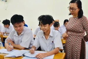 Ho Chi Minh City students face long journeys for higher education