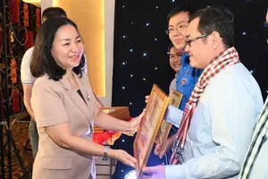 Families program strengthens bonds with Lao, Cambodian students in HCMC