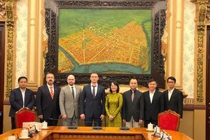 HCMC, Tyumen Region strengthen cooperation in energy, trade, and culture