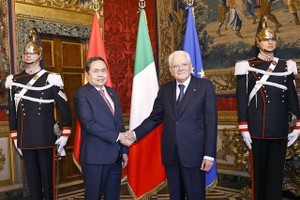 NA Chairman meets with Italian President
