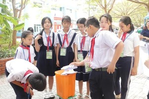 Waste sorting becomes way of life in Long Son