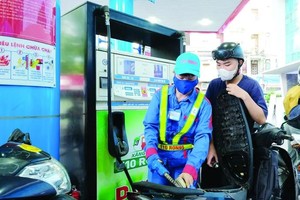 Businesses to begin distributing E10 RON95 gasoline nationwide from early May