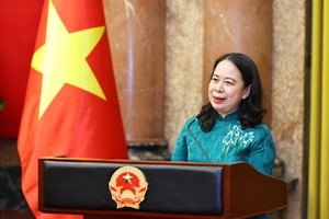 Vice State President meets outstanding trade union leaders