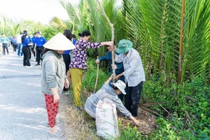Flower roads bring new life to Ho Chi Minh City’s communities