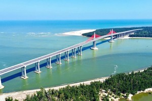 Thuan An overpass opens, boosting Hue’s connectivity
