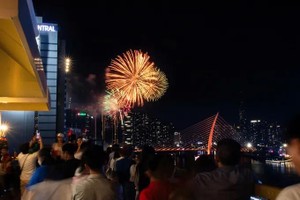HCMC hotels hit 90 percent occupancy as holiday fireworks drive surge