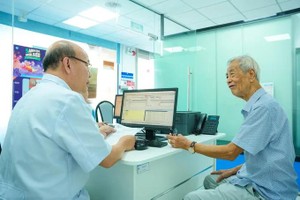 Ministry adds management costs to public hospital fees