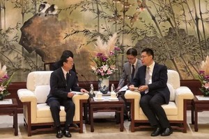 Ho Chi Minh City, Shanghai pledge deeper cooperation during China visit
