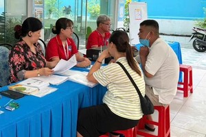 HCMC parents give high marks to public education, facilities remain key concern