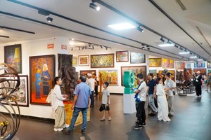 Gia Lai hosts 30th regional art exhibition, connecting highlands and sea