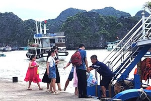 Tourism administration warns of spontaneous tours ahead of National Day holiday