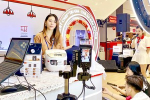 Creators, retailers at risk of overreliance on cross-border digital platforms