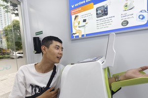Smart public kiosks transform urban access