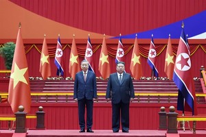 Vietnamese leaders send congratulations to DPRK on National Day