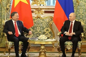 Vietnam, Russia issue joint statement on strengthening ties in new period