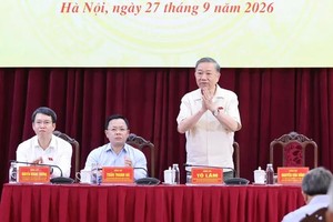 Top leader requests Hanoi to ensure quality and better livability