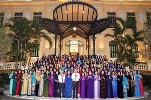 Top leader calls on female NA deputies to help shape development policies
