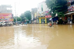Flash floods leave eight dead and missing, seven injured in Northern region 
