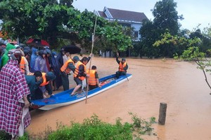 Flood death toll in central region rises to 106