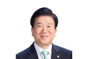 Speaker of the National Assembly of the Republic of Korea Park Byeong-seug (Photo: VNA)