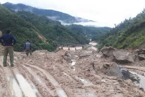 Landslides batter the mountainous district of Tra Bong in Quang Ngai Province
