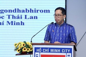 Consul General of Thailand to Ho Chi Minh City Apirat Sugondhabhirom at the meeting. (Photo: VOH)