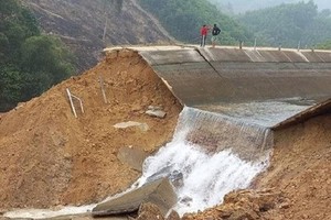 Water scarcity after breakdown incident of irrigation system in Thanh Hoa