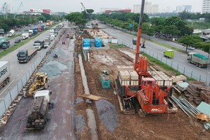 The tunnel project at Nguyen Van Linh-Nguyen Huu Tho intersection. (Photo: SGGP/ Cao Thang)