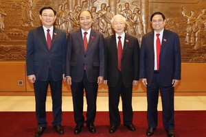 Newly-elected Vietnamese leaders receive more congratulations
