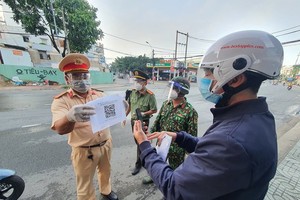 HCMC reapplies inter-district movement declaration