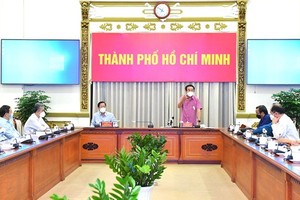 Experts give opinions on city's reopening, economic recovery in new normal state