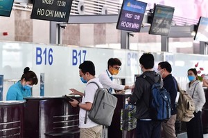 Vaccinated passengers travelling by air, train exempted from Covid-19 testing