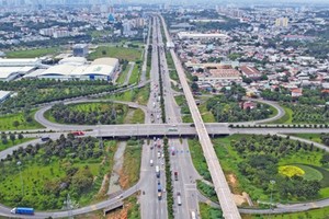 US$1.3 bln invested into North-South overhead road