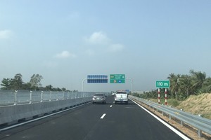 Trung Luong- My Thuan expressway ready before opening day 