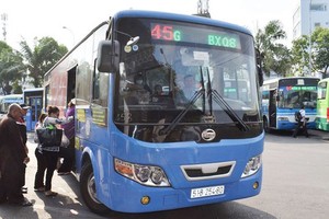 HCMC reruns two interprovincial bus lines