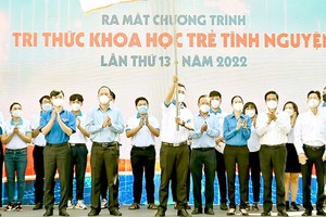  HCMC launches practical activities in Youth Month 2022