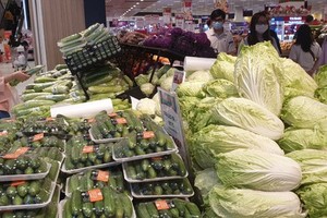 Da Lat fruit, vegetable prices see double increase 