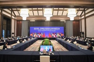 Vietnam attends 28th ASEAN-China Senior Officials' Consultation