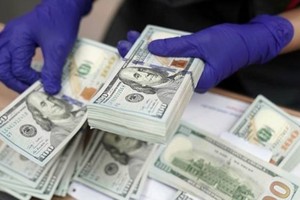 Reference exchange rate up VND19 on October 20